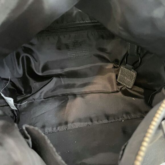 Matt & Nat Double Zip Bag - Picture 9 of 9